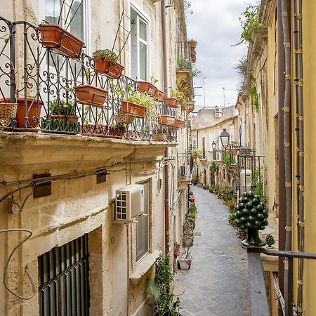 Al Vicolo In Ortigia By Wonderful Italy Apartment Syracuse Exterior photo